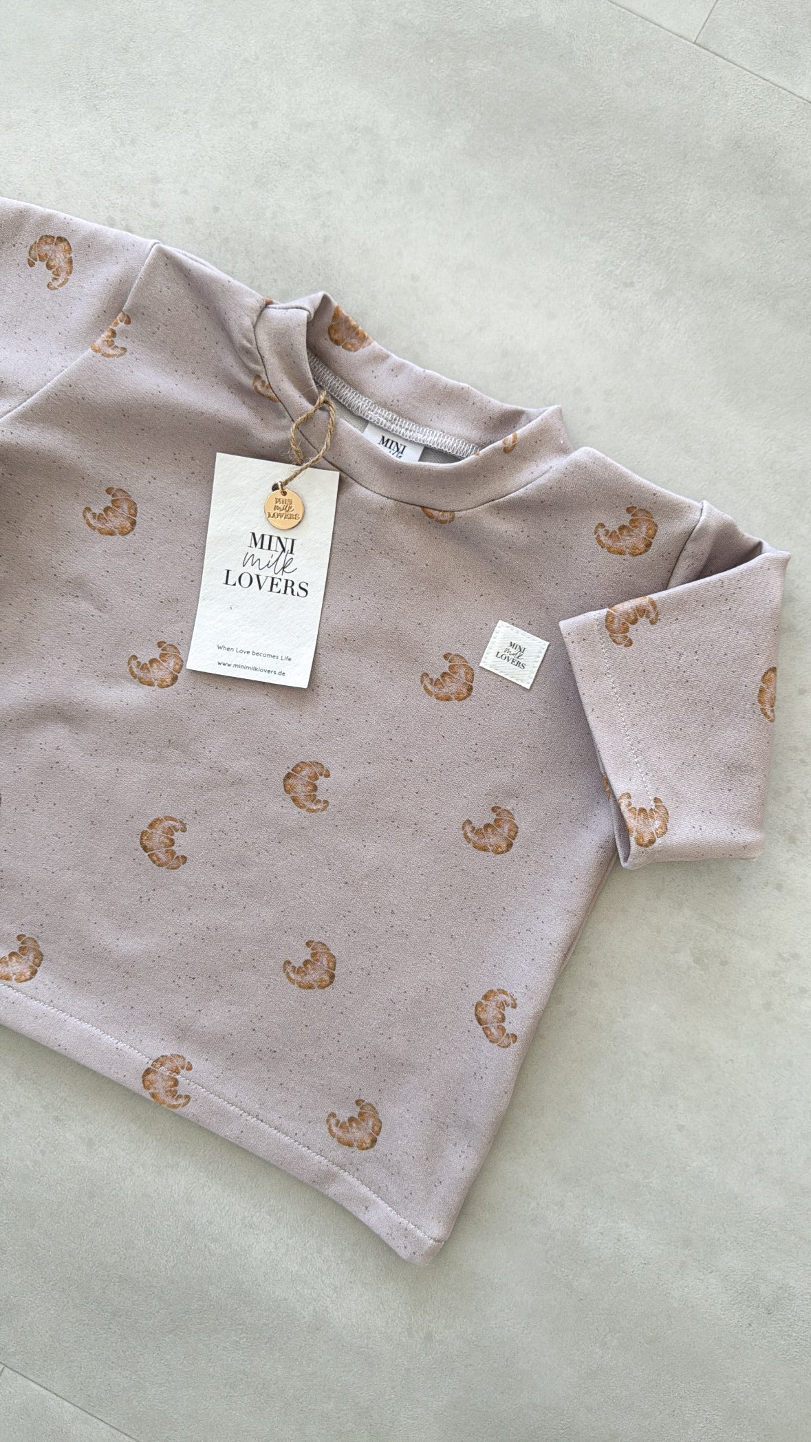 Croissant T-Shirt Cocoa