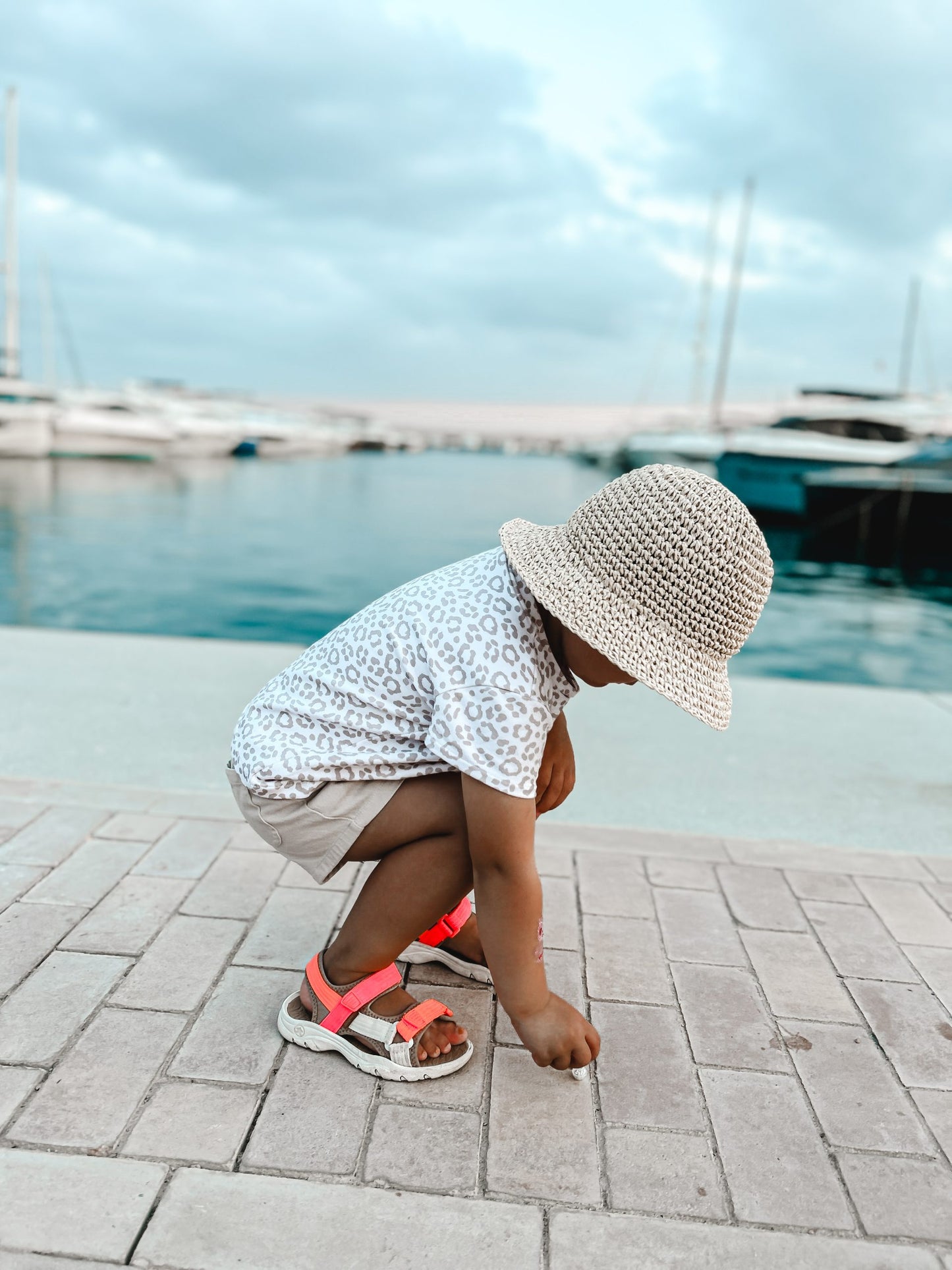 Organic cotton shorts beige