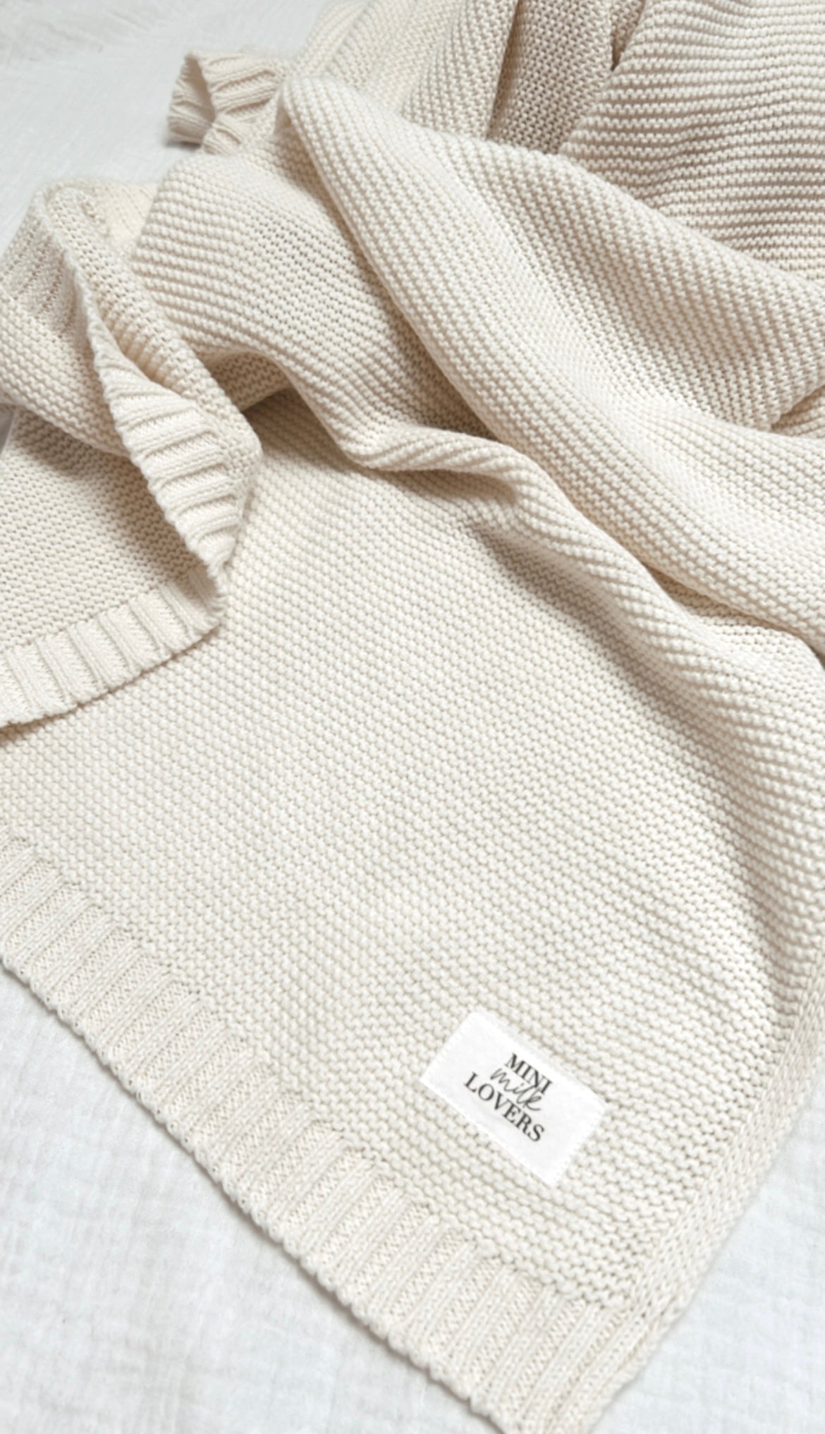 Handmade knitted blanket made from organic cotton
