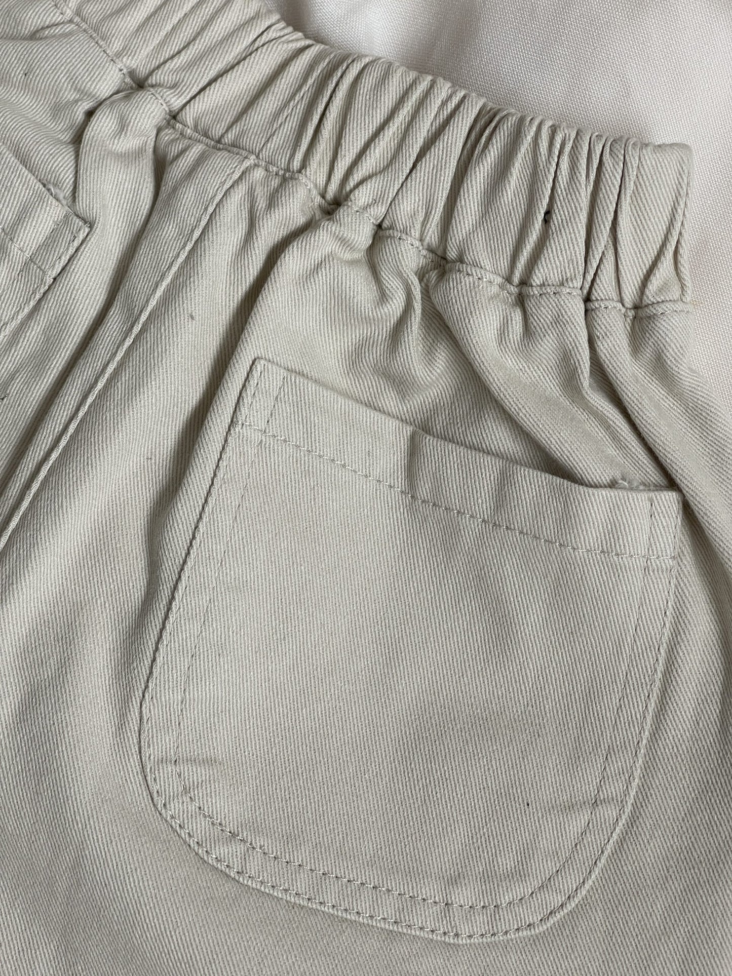 Organic cotton shorts beige