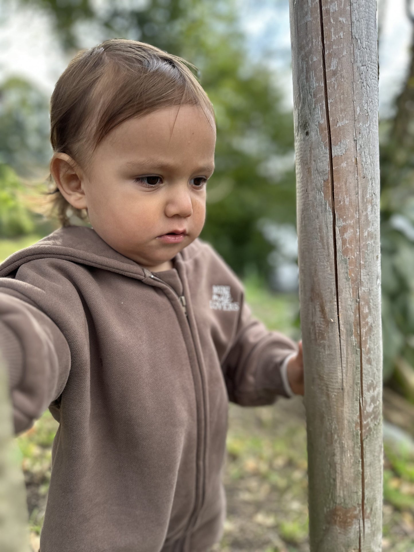 Super soft organic cotton onesie, brown