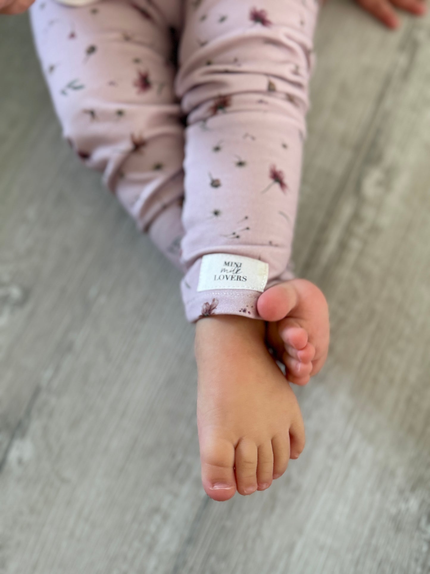 Pinky Flower Leggings