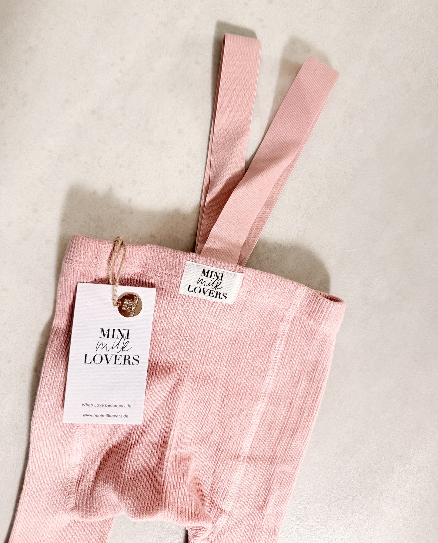 Kurze Strumpfhose mit Hosenträgern aus Bio Baumwolle