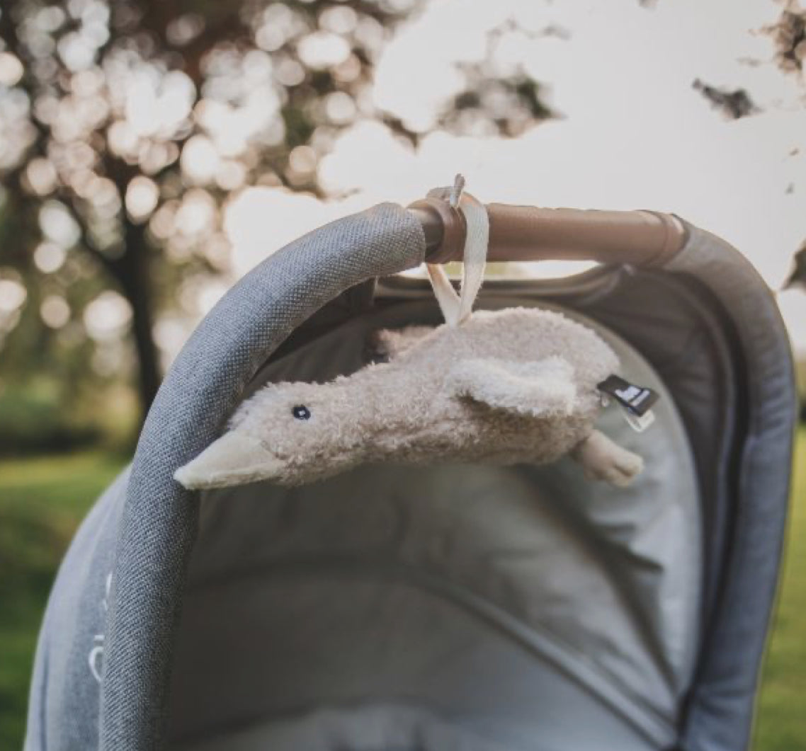 Flow Amsterdam Liva Goose (oat) Comforter on the go