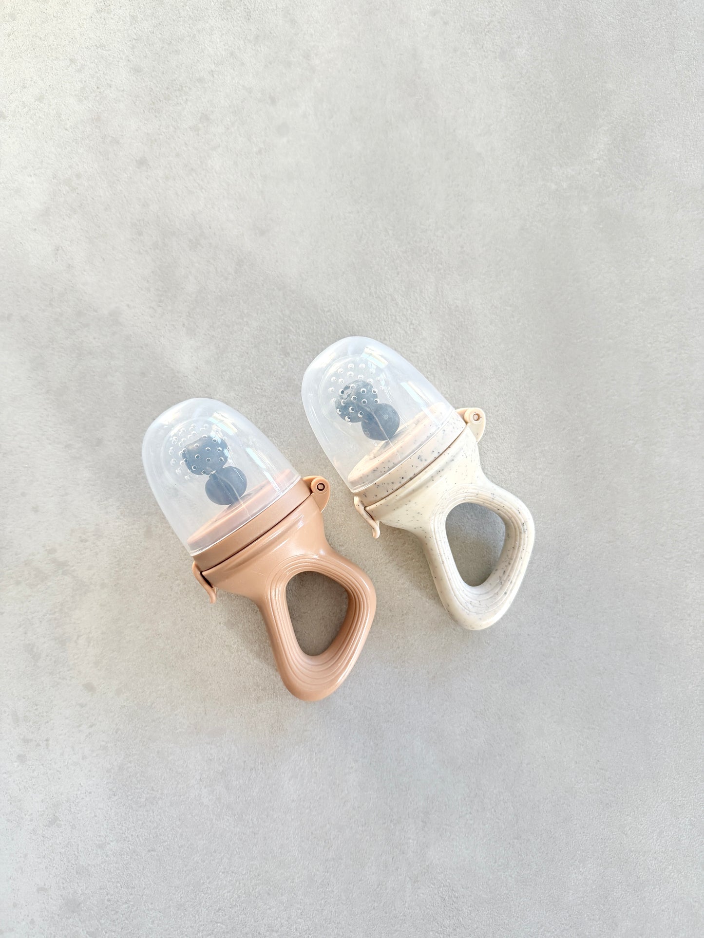 Fruchtsauger, Beige & Caramel