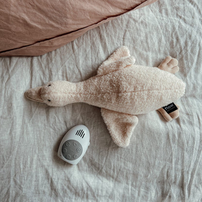 Liva Gans Heartbeat Kuscheltier Flow Amsterdam