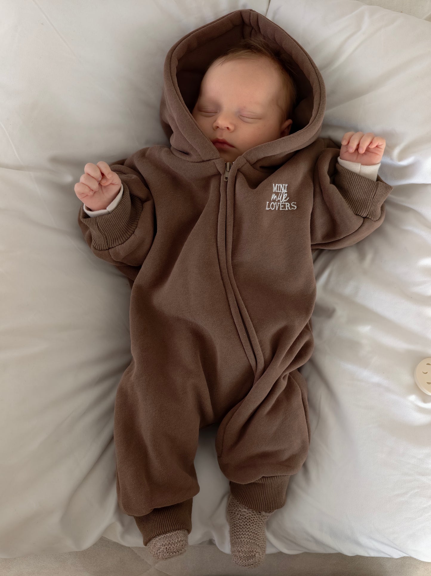 Super soft organic cotton onesie, brown