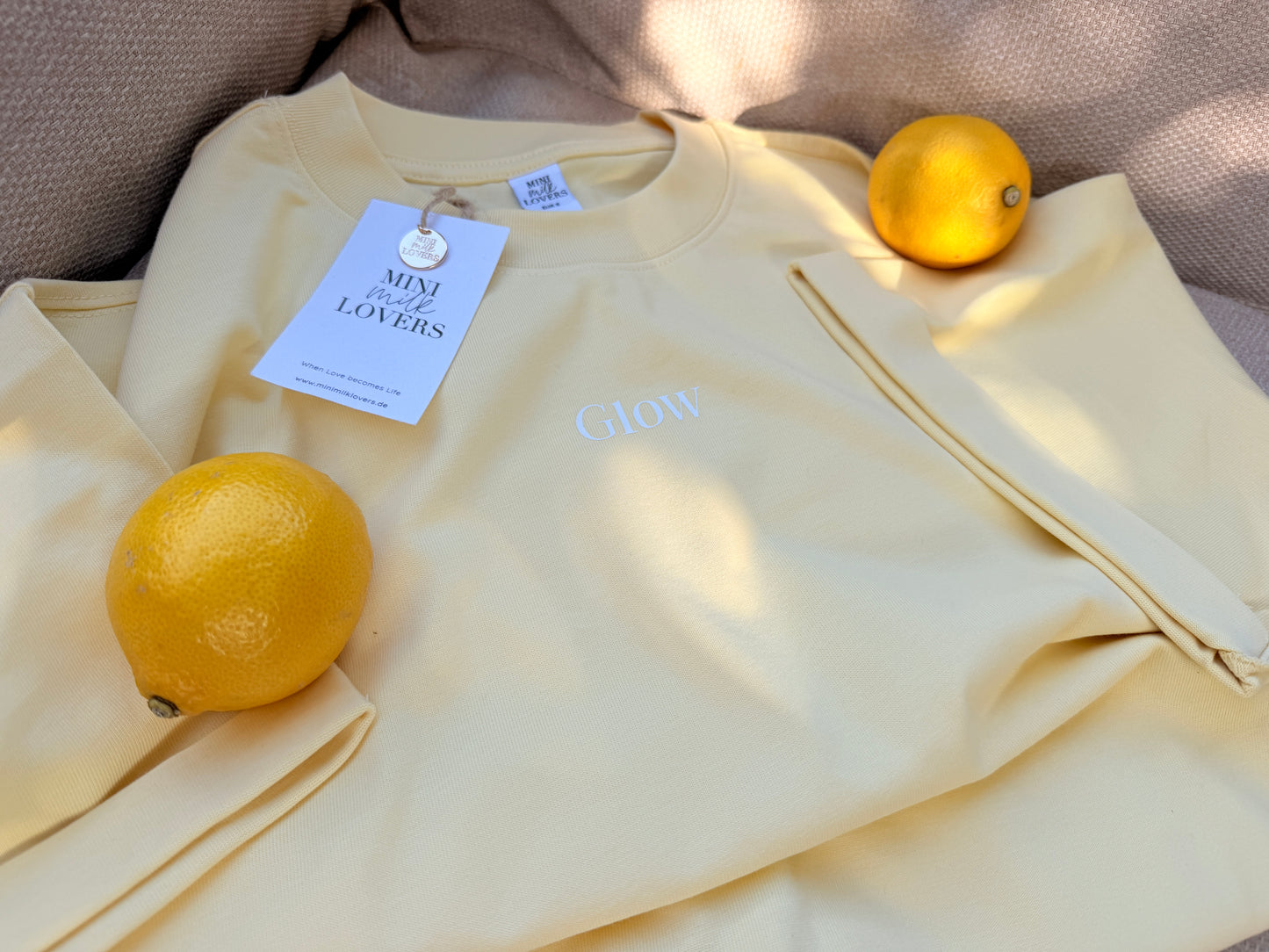 Glow T-Shirt, Adult, Mommy