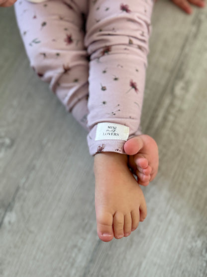 Pinky Flower Leggings