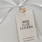 Ware liebevoll als Geschenk verpackt