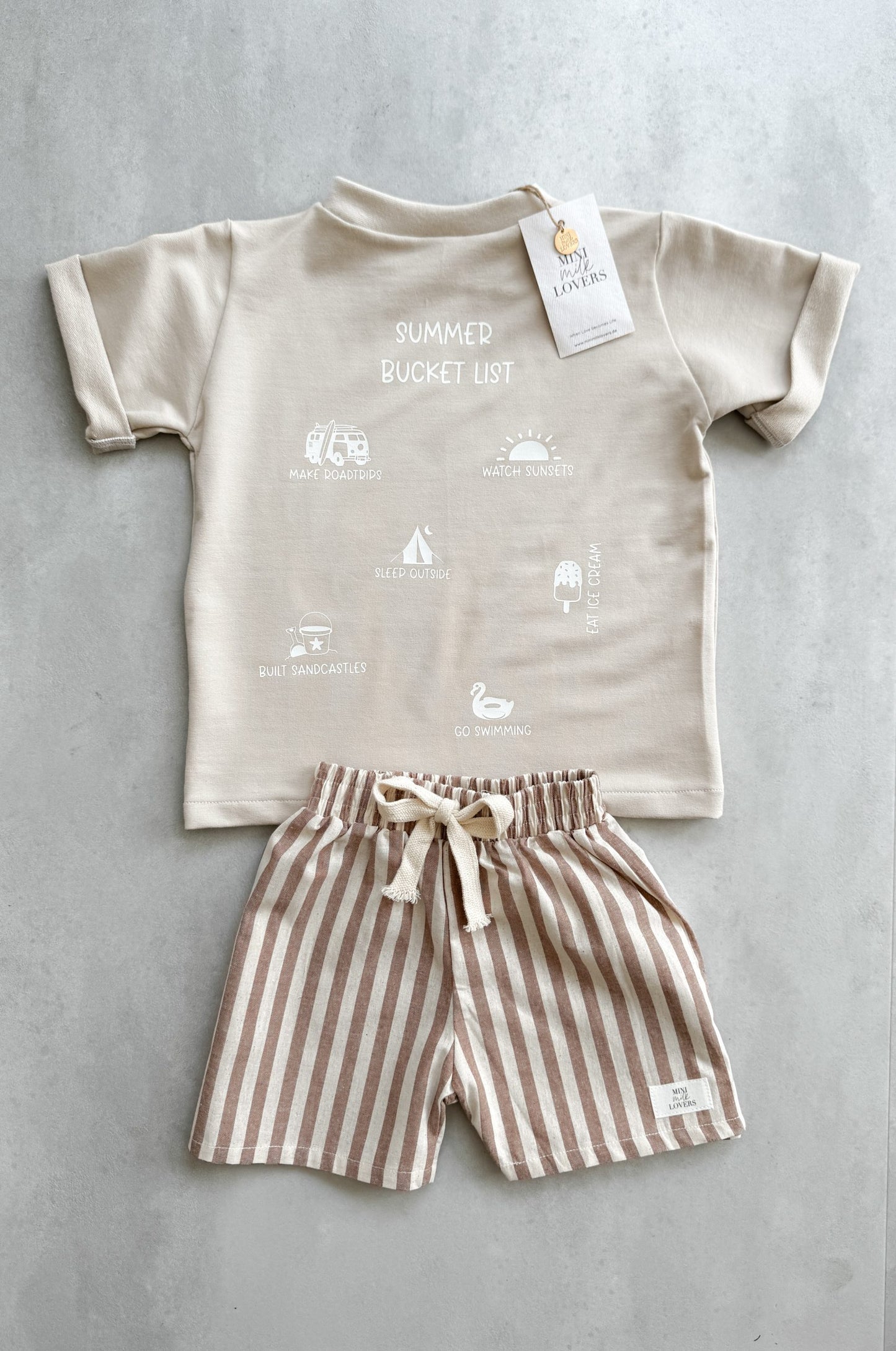 Summer Bucket List T-Shirt Beige