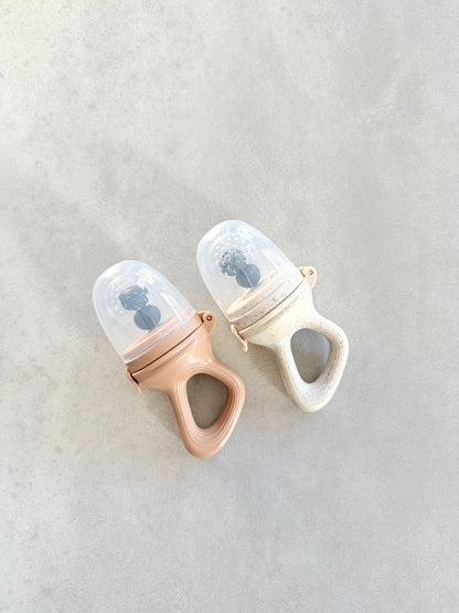 Fruchtsauger, Beige & Caramel