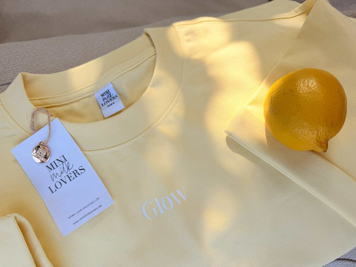 Glow T-Shirt, Adult, Mommy
