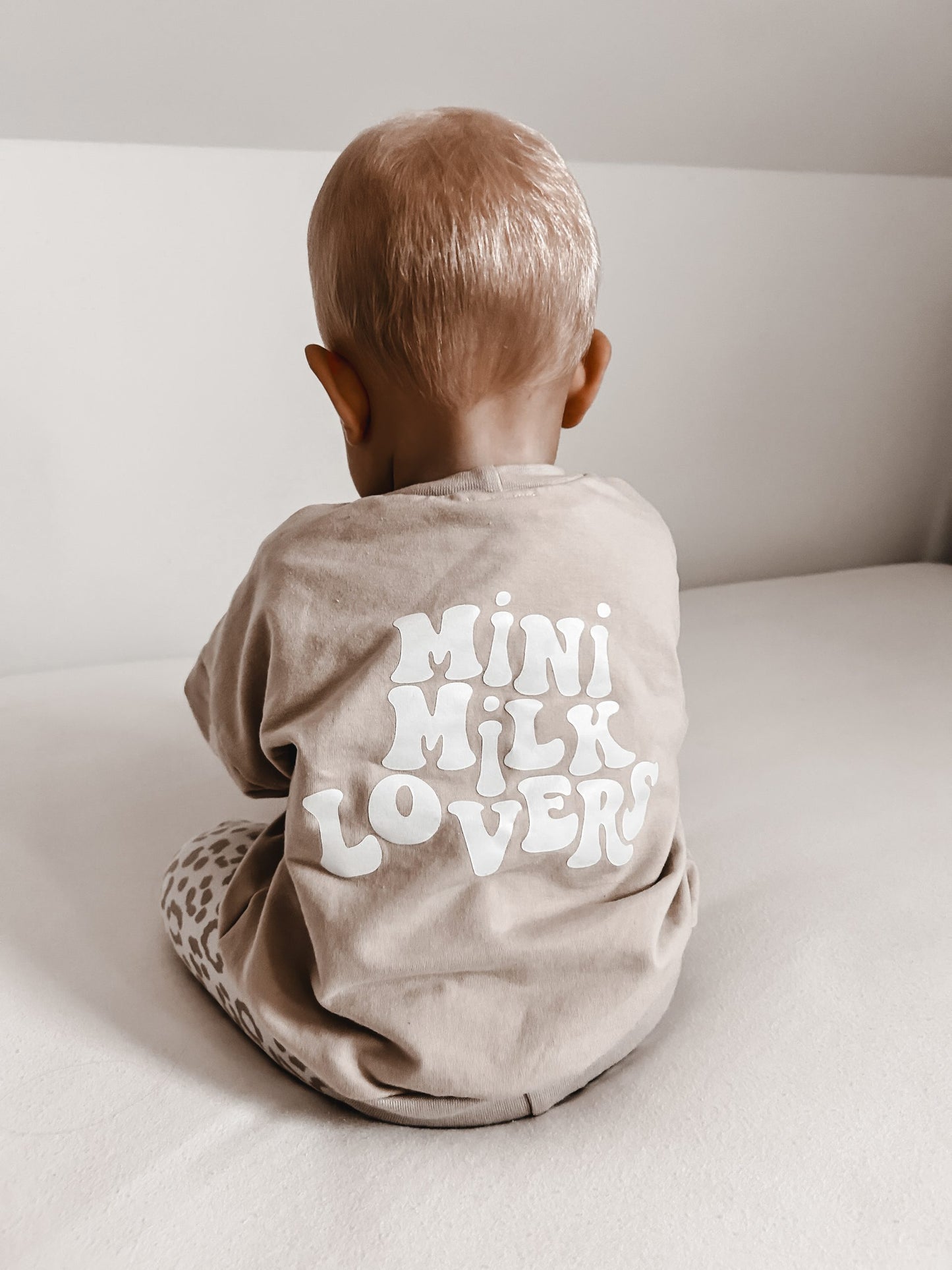 Retro Mini Milk Lovers Sweater
